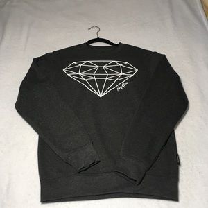 NWOT Ring of Fire Diamond Sweater